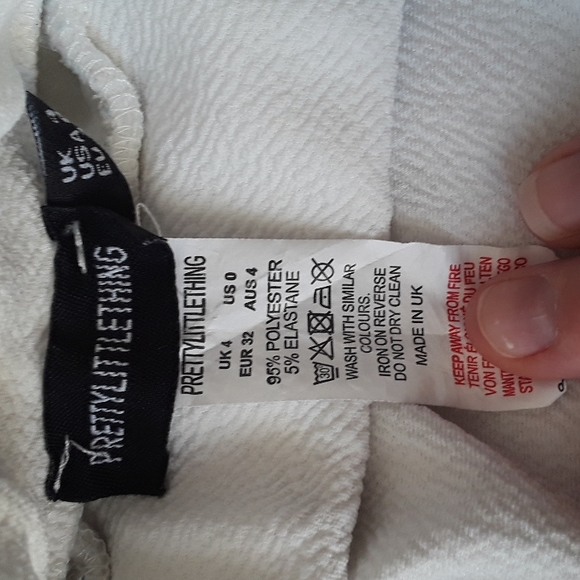 💕CUTE💕Pretty Little Things Pleated Skirt - Picture 6 of 8